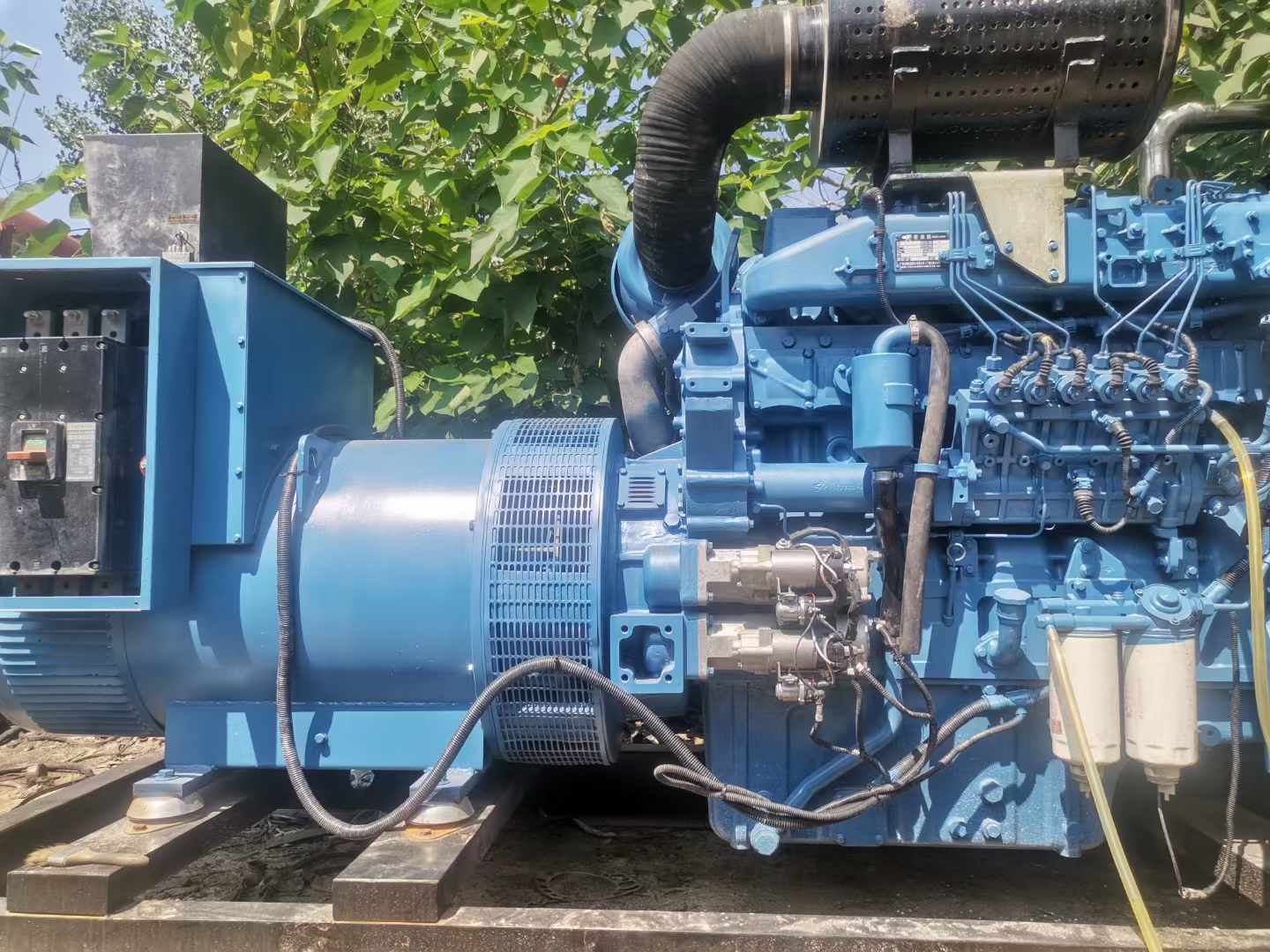 金安详细说明降低 800kW 柴油发电机输出电流波动的方法