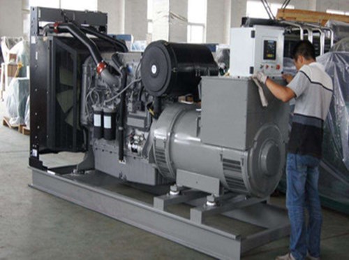 金安柴油发电机空气滤清器堵塞会对发电机组产生哪些影响？