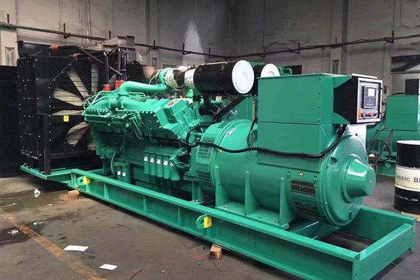 金安温度对电压测量结果的具体影响程度是多少？