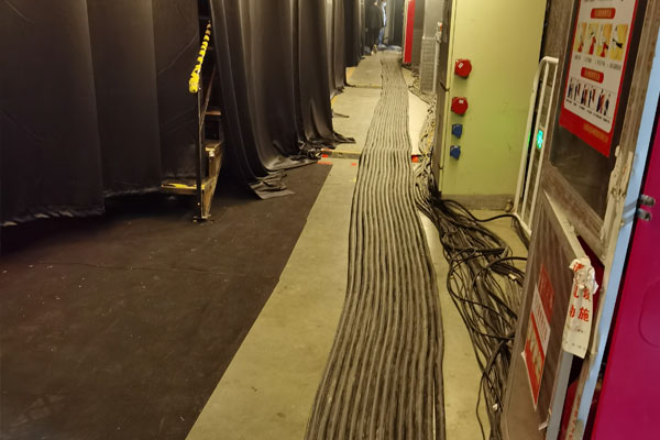 金安柴油发电机组的输出电压可以调节到哪些范围？