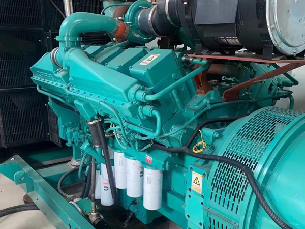 金安更换100kW柴油发电机组机油时，需要注意哪些事项？