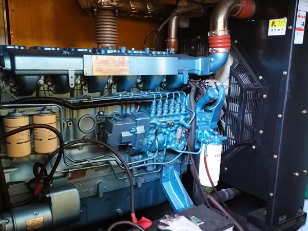 金安磷酸铁锂蓄电池的使用寿命与哪些因素有关？