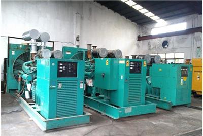 金安如何判断汽油发电机组电瓶的使用寿命？